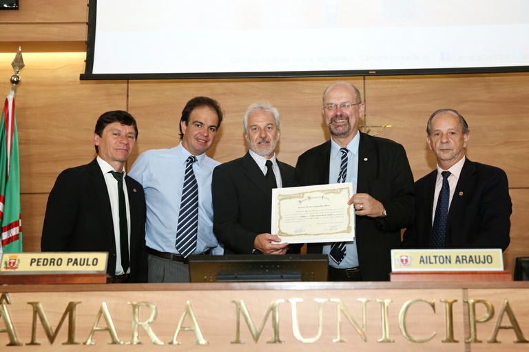 Notas da sessão plenária de 14 de dezembro - 1ª edição