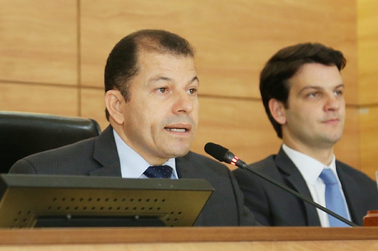 Notas da sessão plenária de 17 de dezembro