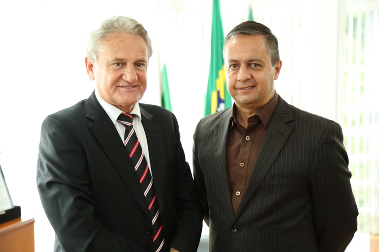 Notas da sessão plenária de 19 de março