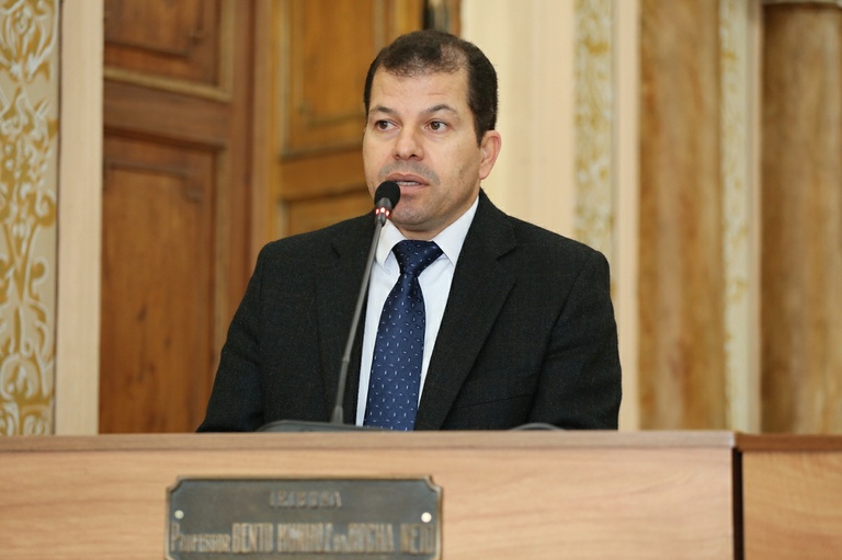 Notas da sessão plenária de 1º de dezembro - 1ª edição