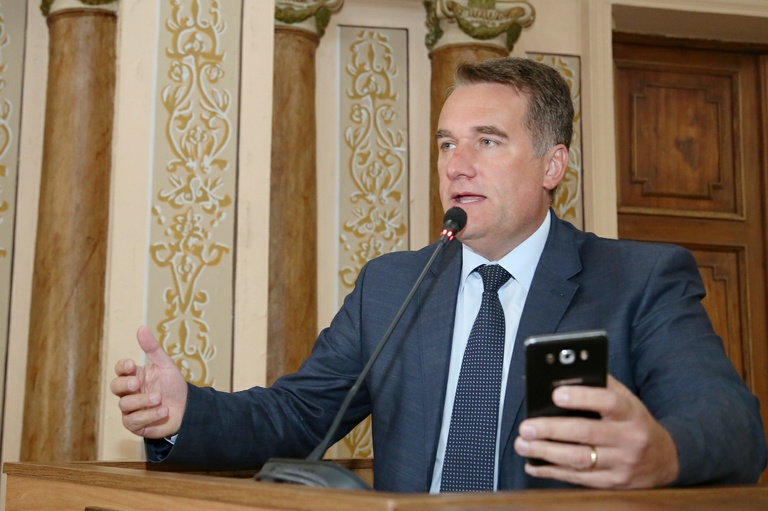 Notas da sessão plenária de 22 de maio