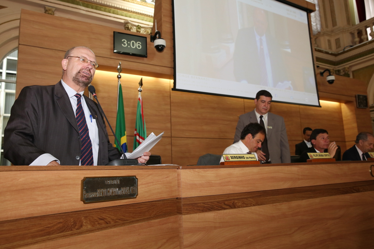 Notas da sessão plenária de 22 de novembro - 1ª edição