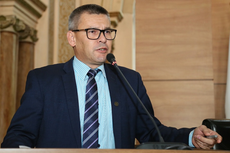 Notas da sessão plenária de 24 de abril 