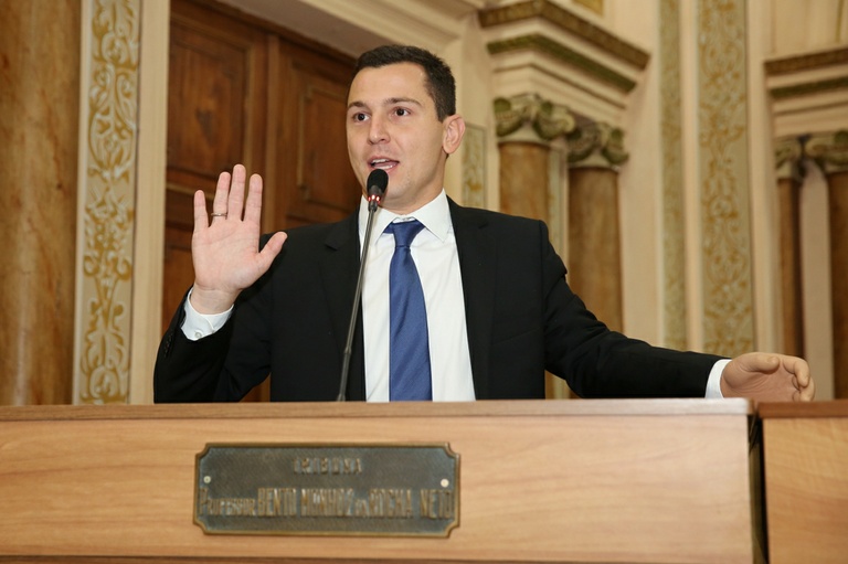 Notas da sessão plenária de 4 de novembro