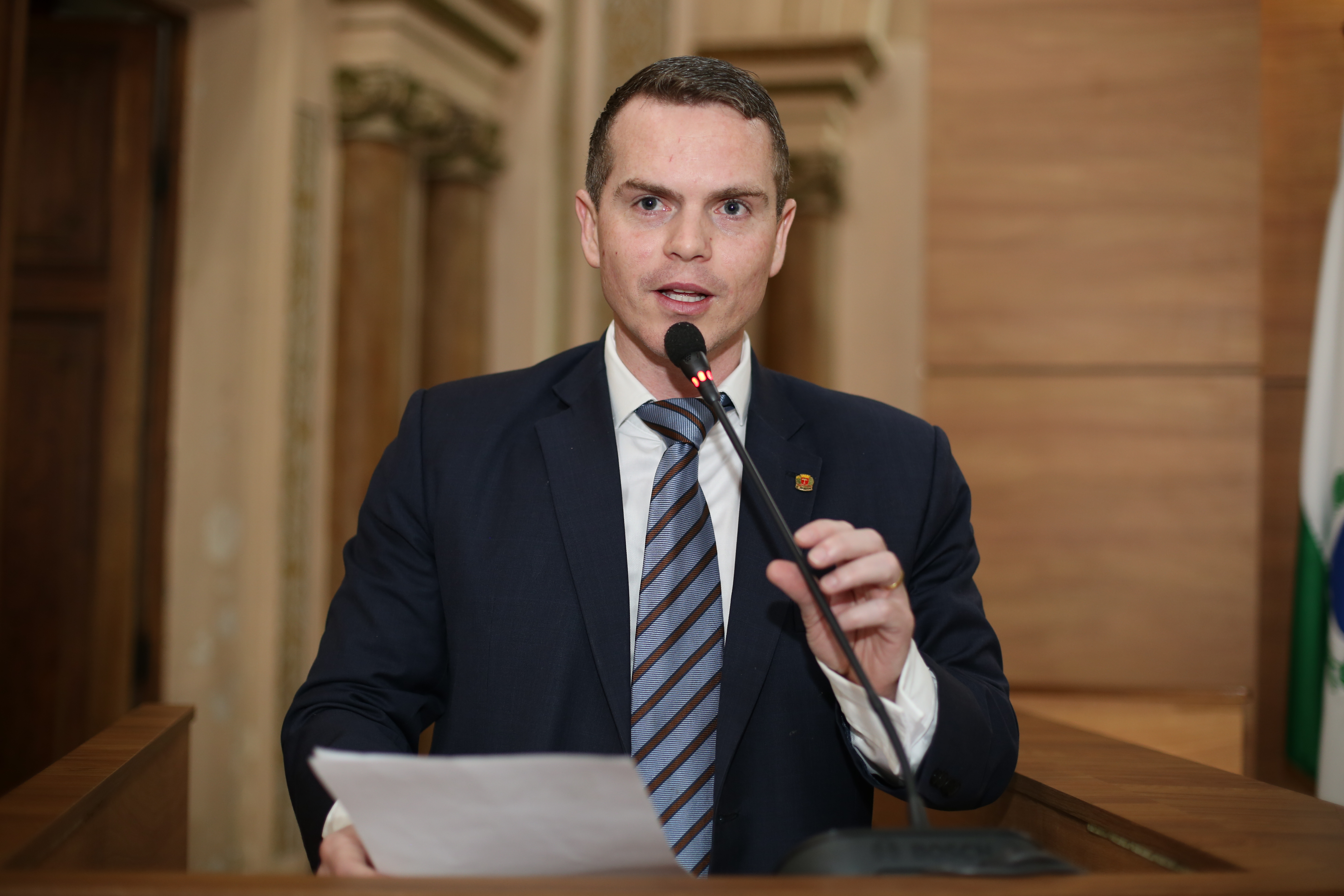 Notas da sessão plenária de 5 de dezembro