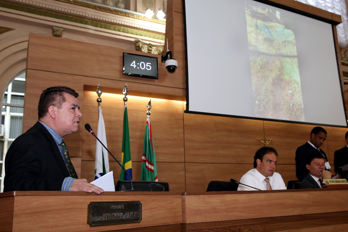 Notas da sessão plenária de 5 de outubro 