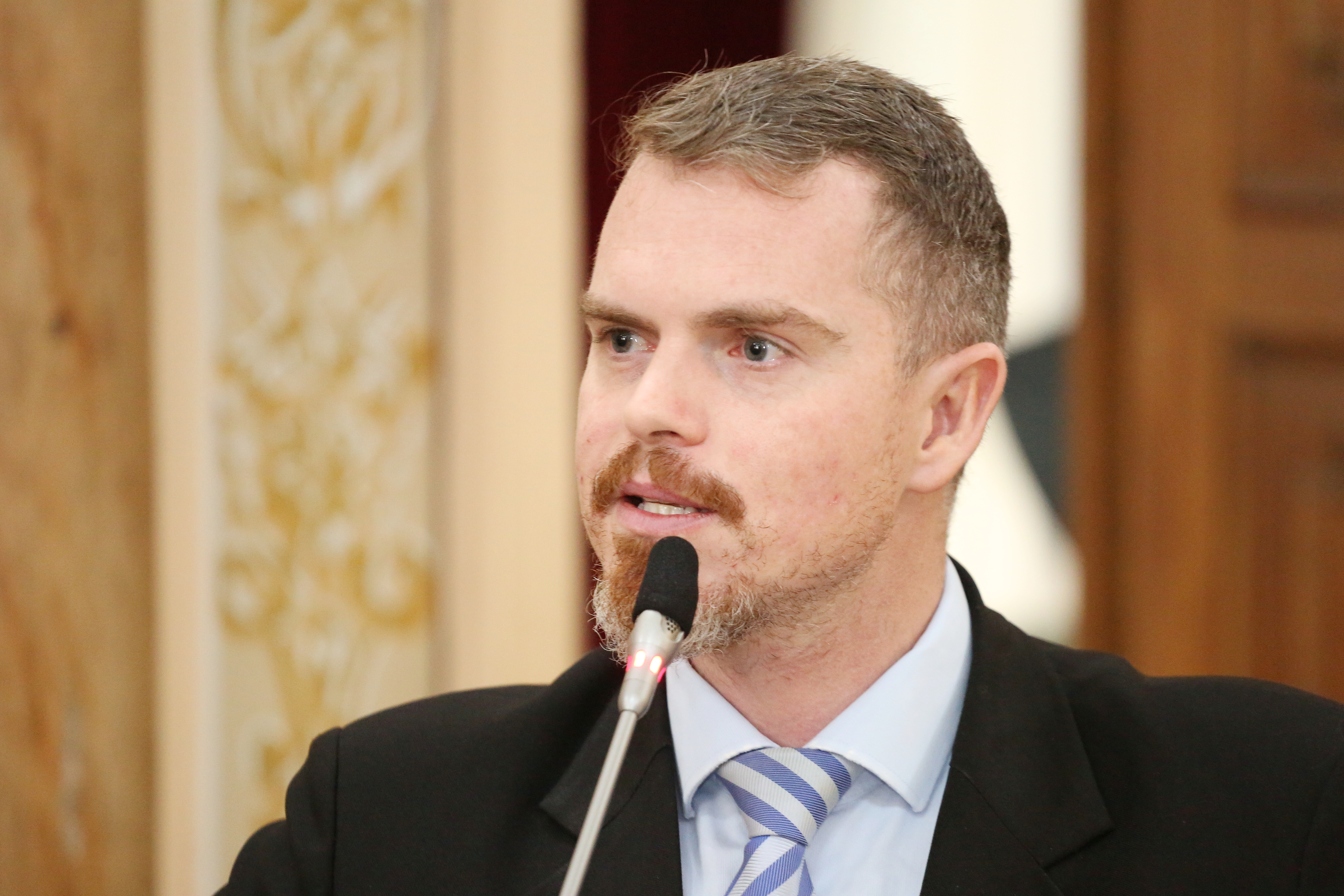 Notas da sessão plenária de 8 de maio