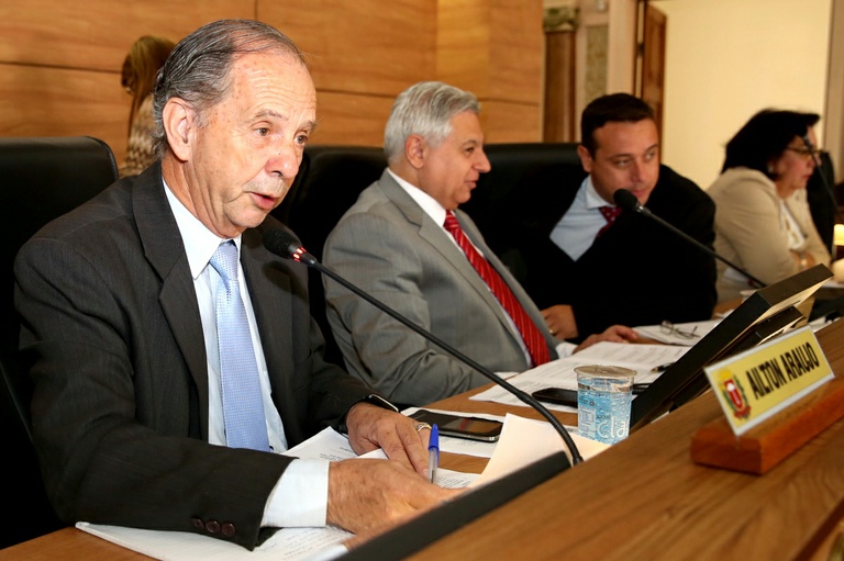 Notas de Plenário I - Sessão ordinária de 10 de novembro