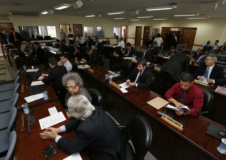 Notas de Plenário I - Sessão Ordinária de 11 de Dezembro  