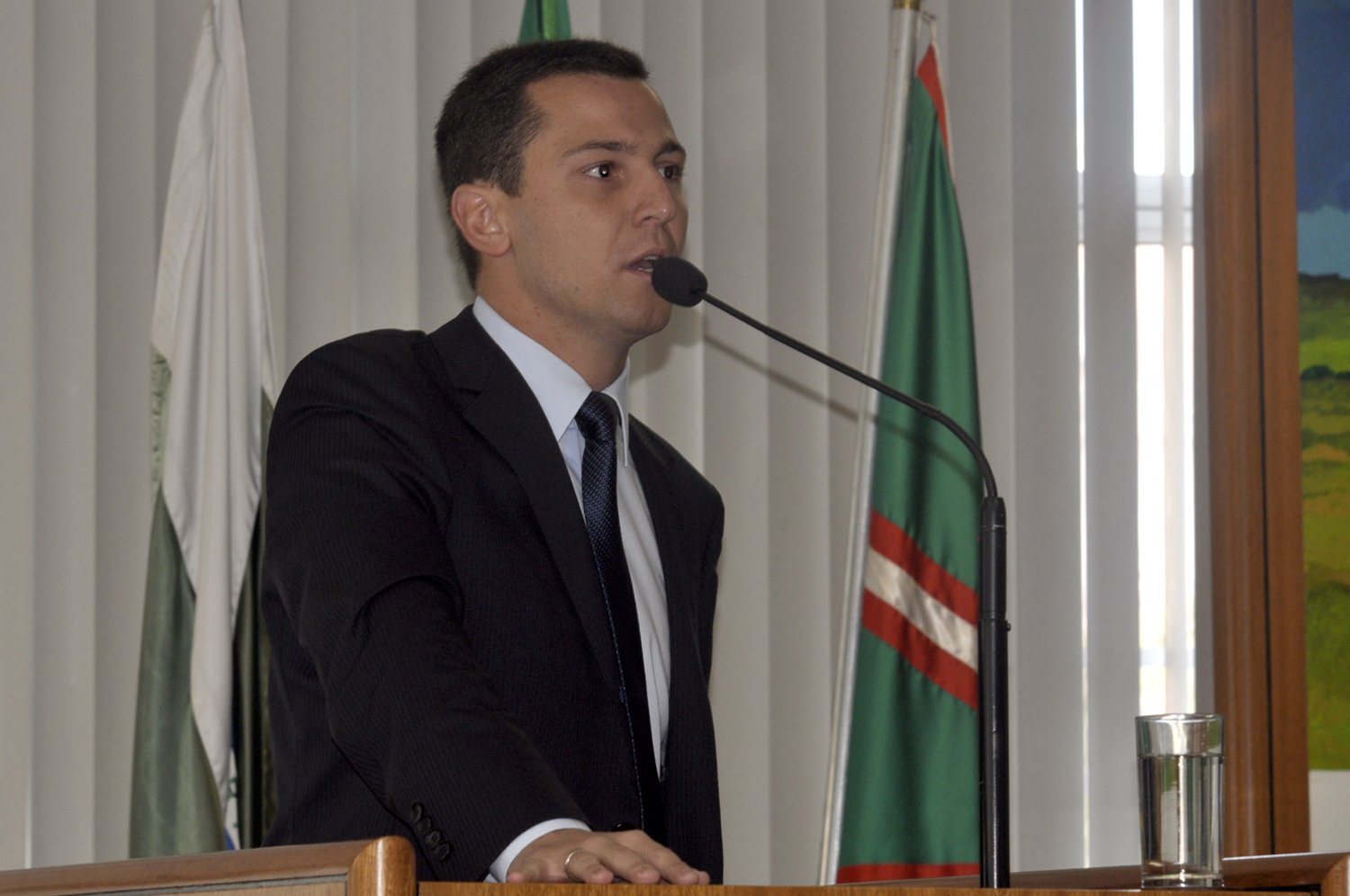 Notas de plenário I - Sessão ordinária de 15 de abril 