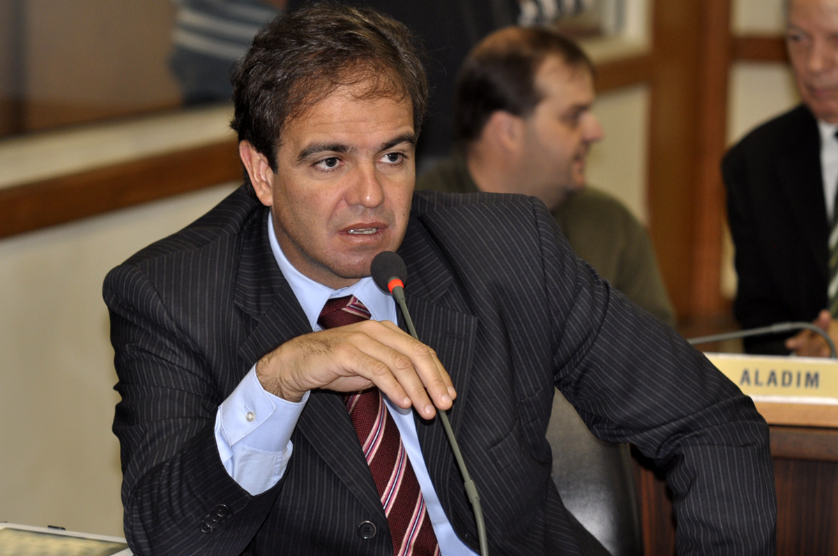 Notas de plenário I - Sessão ordinária de 16 de abril 