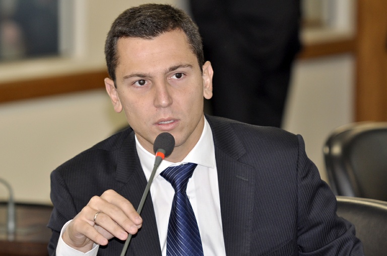 Notas de Plenário I - Sessão ordinária de 29 de abril 