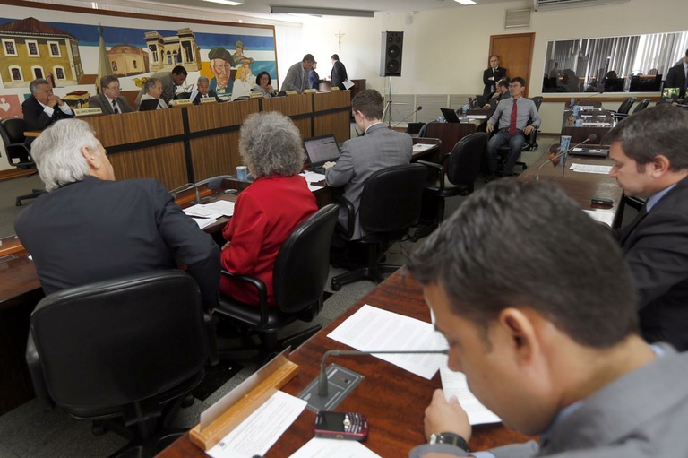 Notas de Plenário I - Sessão Ordinária de 4 de Dezembro  