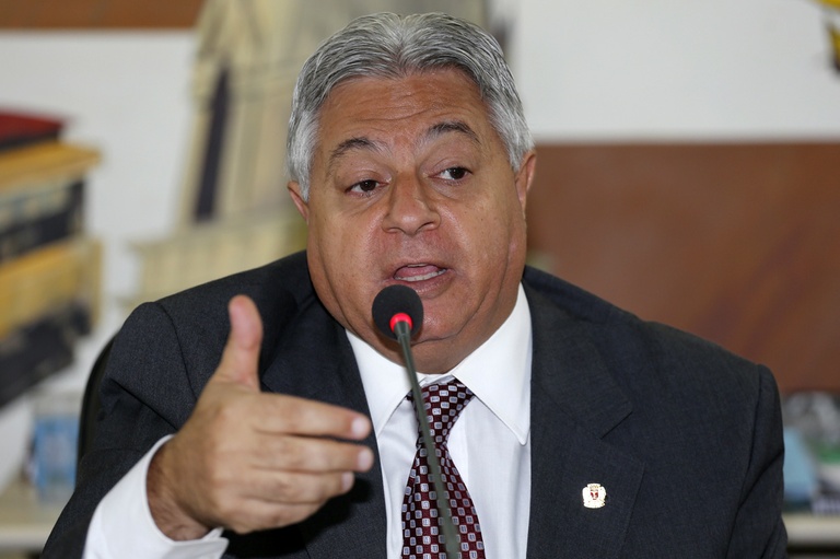 Notas de Plenário II - Sessão ordinária de 10 de fevereiro 