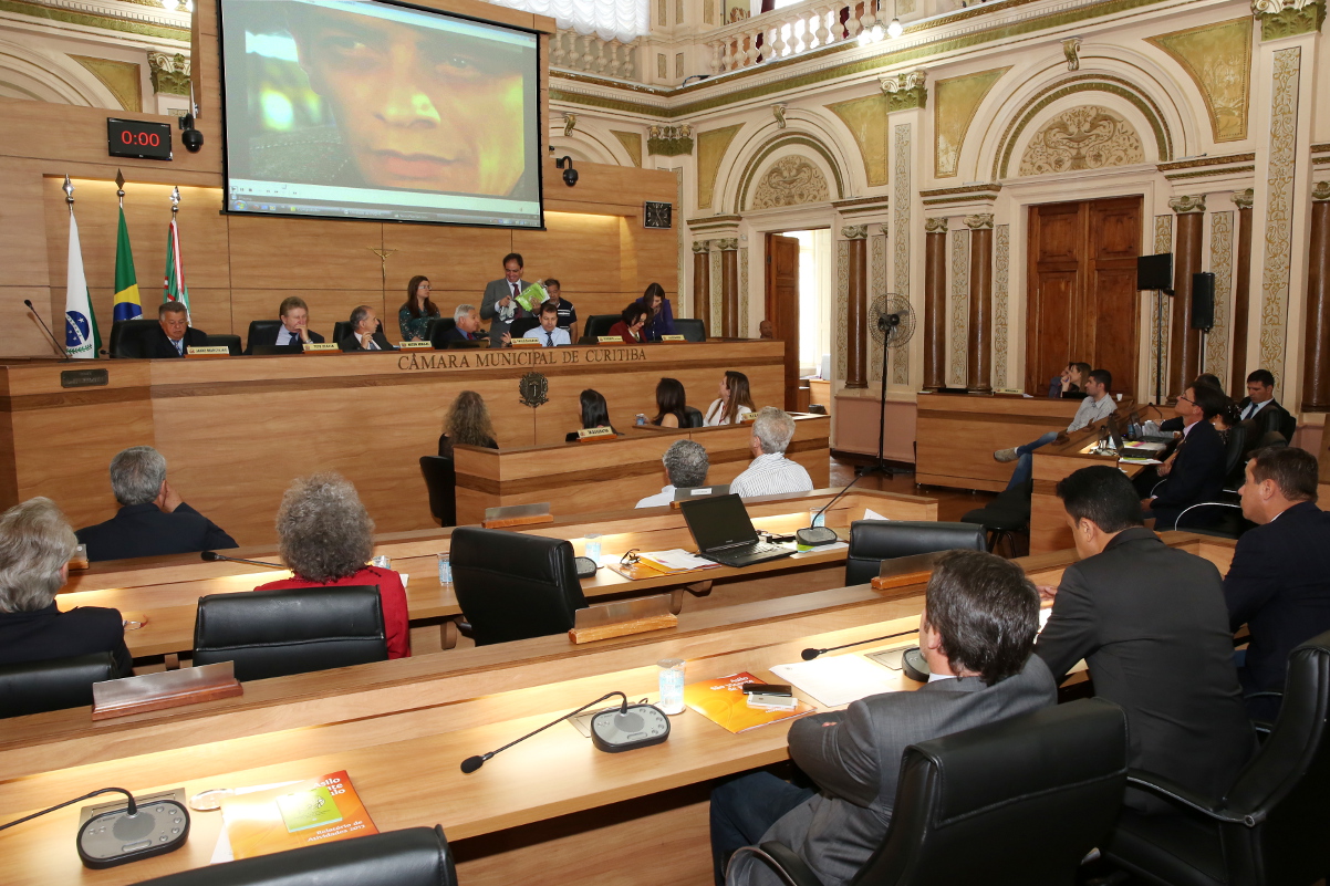 Notas de Plenário - Sessão ordinária de 12 de novembro