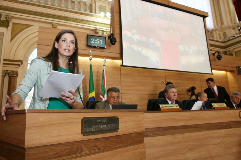 Notas de Plenário - Sessão ordinária de 13 de outubro