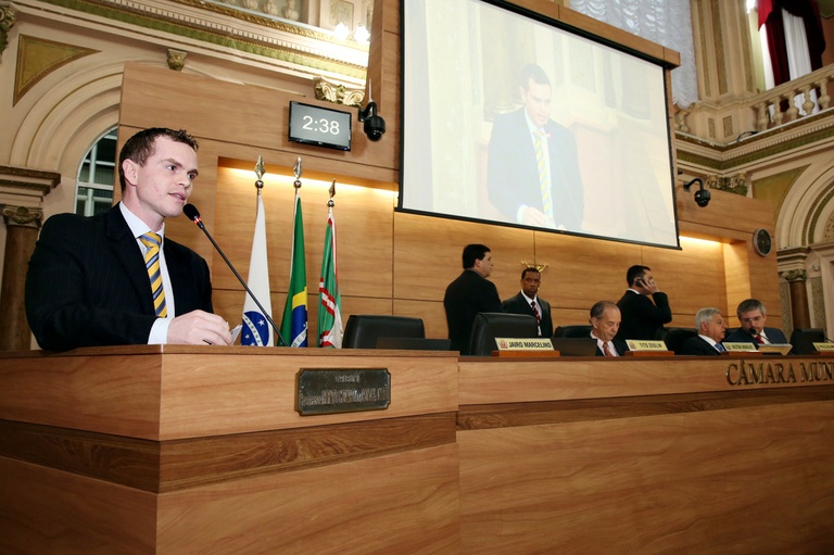 Notas de Plenário - Sessão ordinária de 29 de setembro