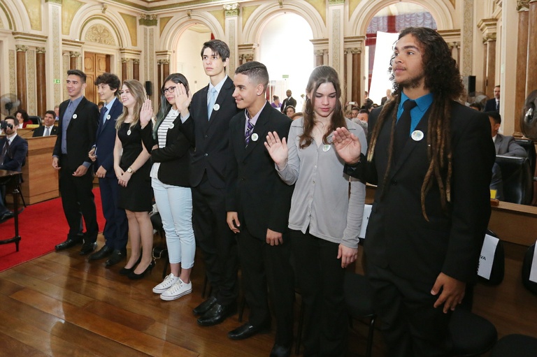  Nova edição do Parlamento Jovem começa sexta na Câmara de Curitiba