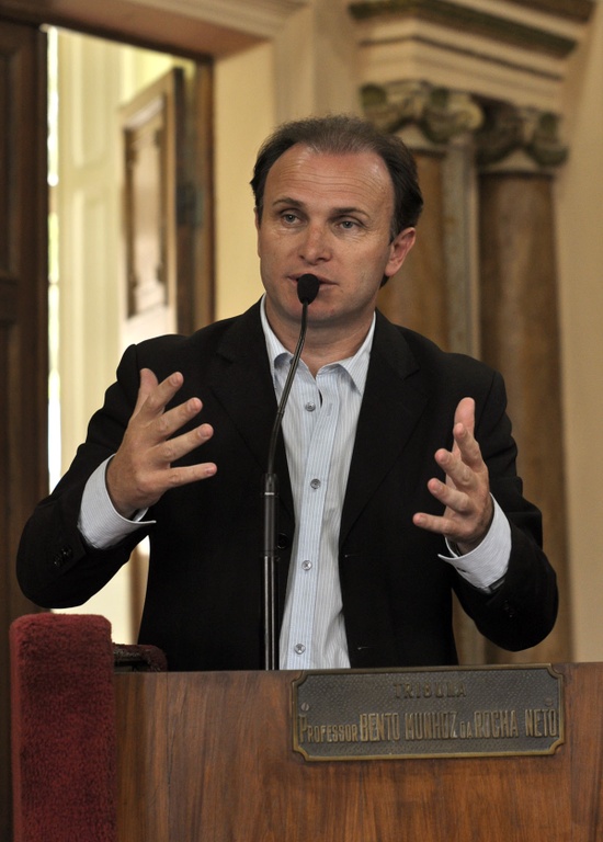 Nova lei garante mais segurança nos bancos 