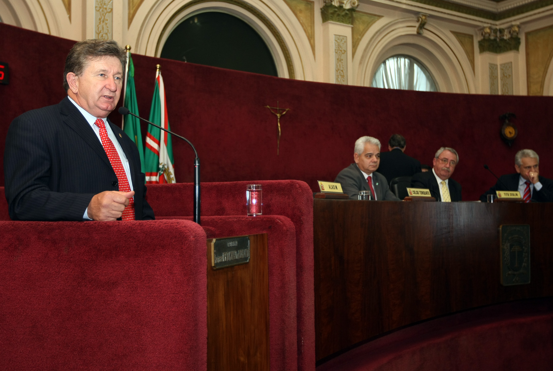 Novo modelo de educação é apresentado na Câmara 