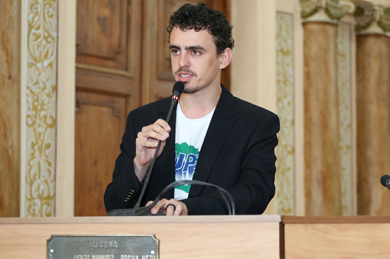 Novo presidente da UPE destaca parceria com a prefeitura