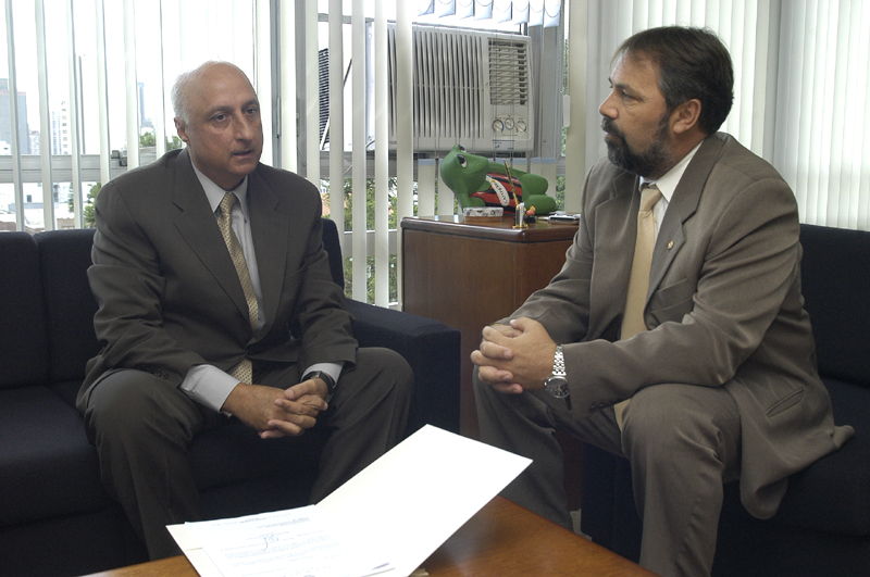 OAB apresenta projeto que regulamenta iniciativa popular 