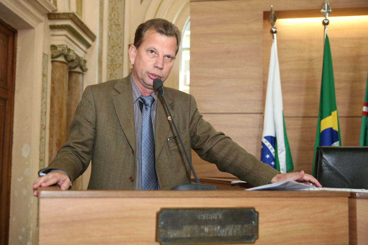 Oito emendas à LDO 2017 são aprovadas em plenário