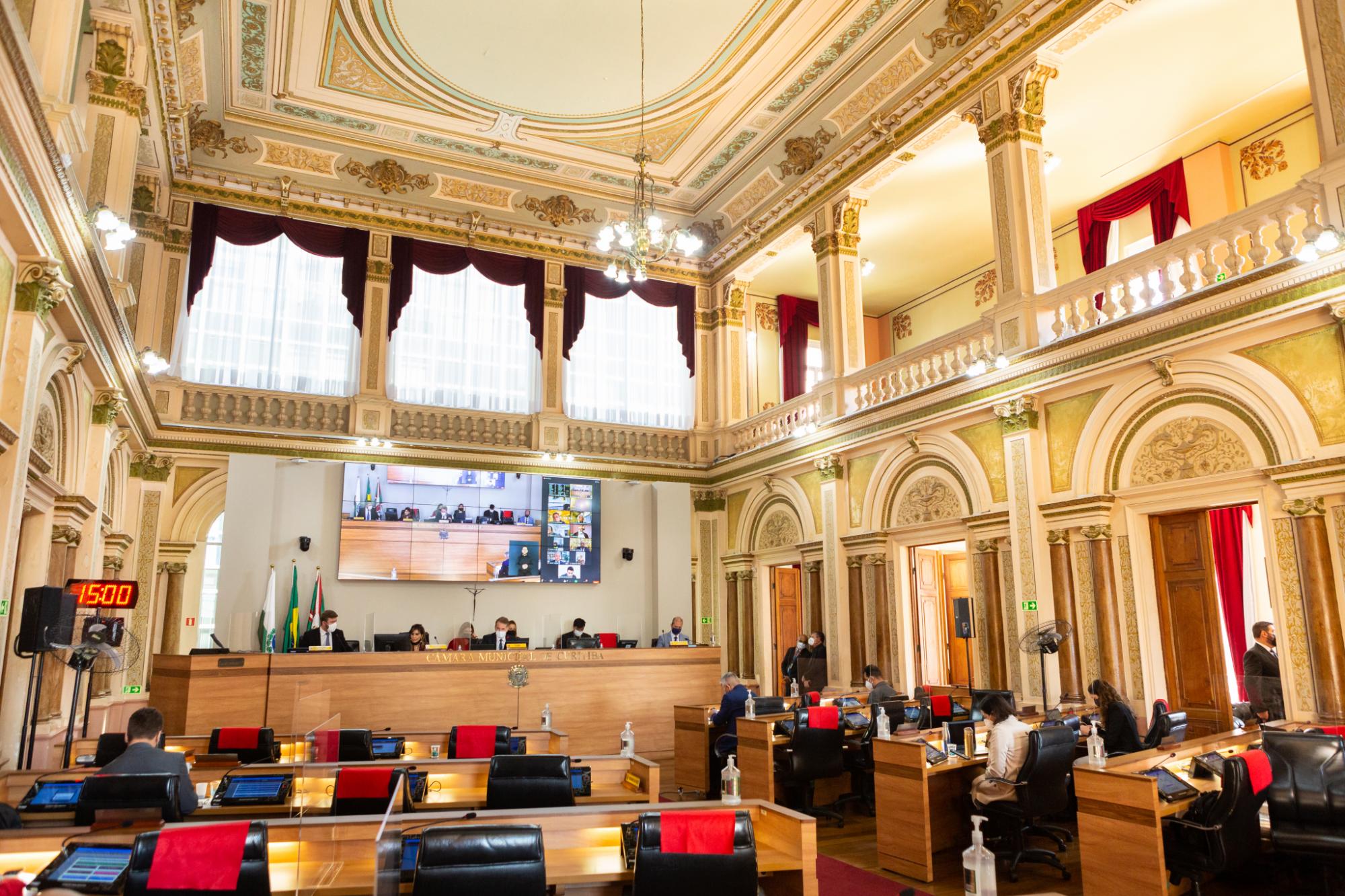 Operação imobiliária e datas comemorativas seguem para sanção 