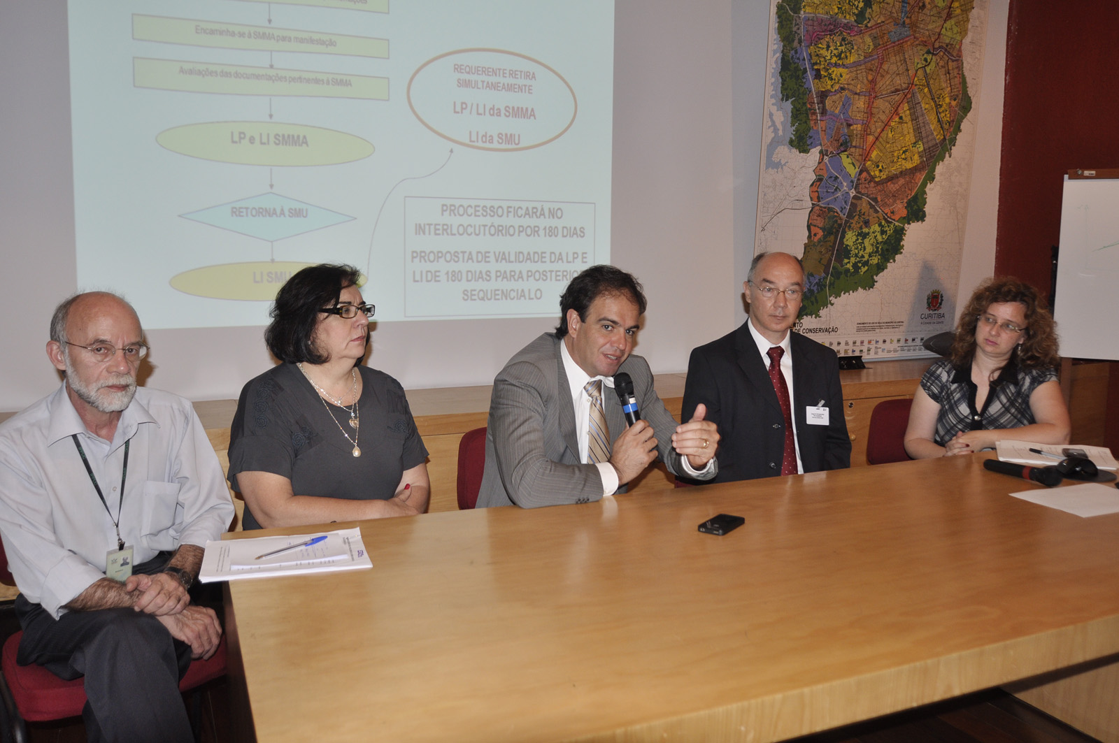 Operadoras farão plano para cobertura 4G no Parque Barigui e setor histórico  