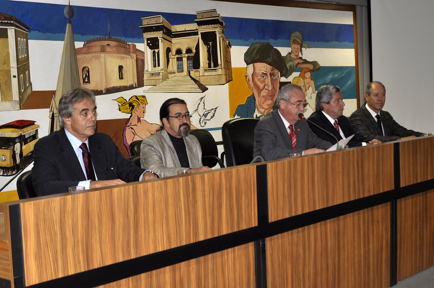 Paixão é o mais novo cidadão honorário de Curitiba 