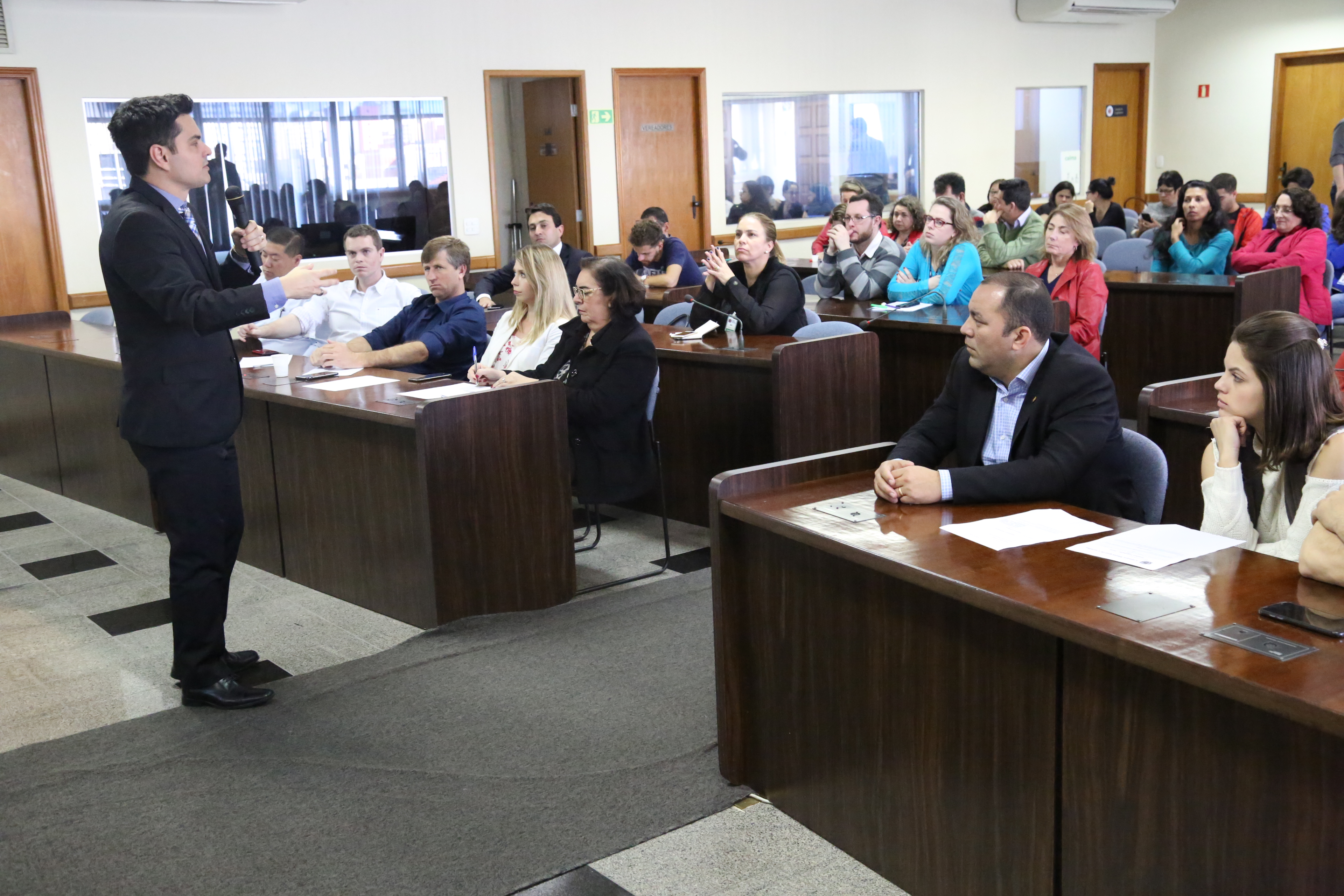 Palestra discute atuação de organizações sociais na saúde pública