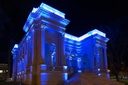 Para apoiar o combate ao tráfico de pessoas, Câmara ilumina-se de azul Para apoiar o combate ao tráfico de pessoas, Câmara ilumina-se de azul