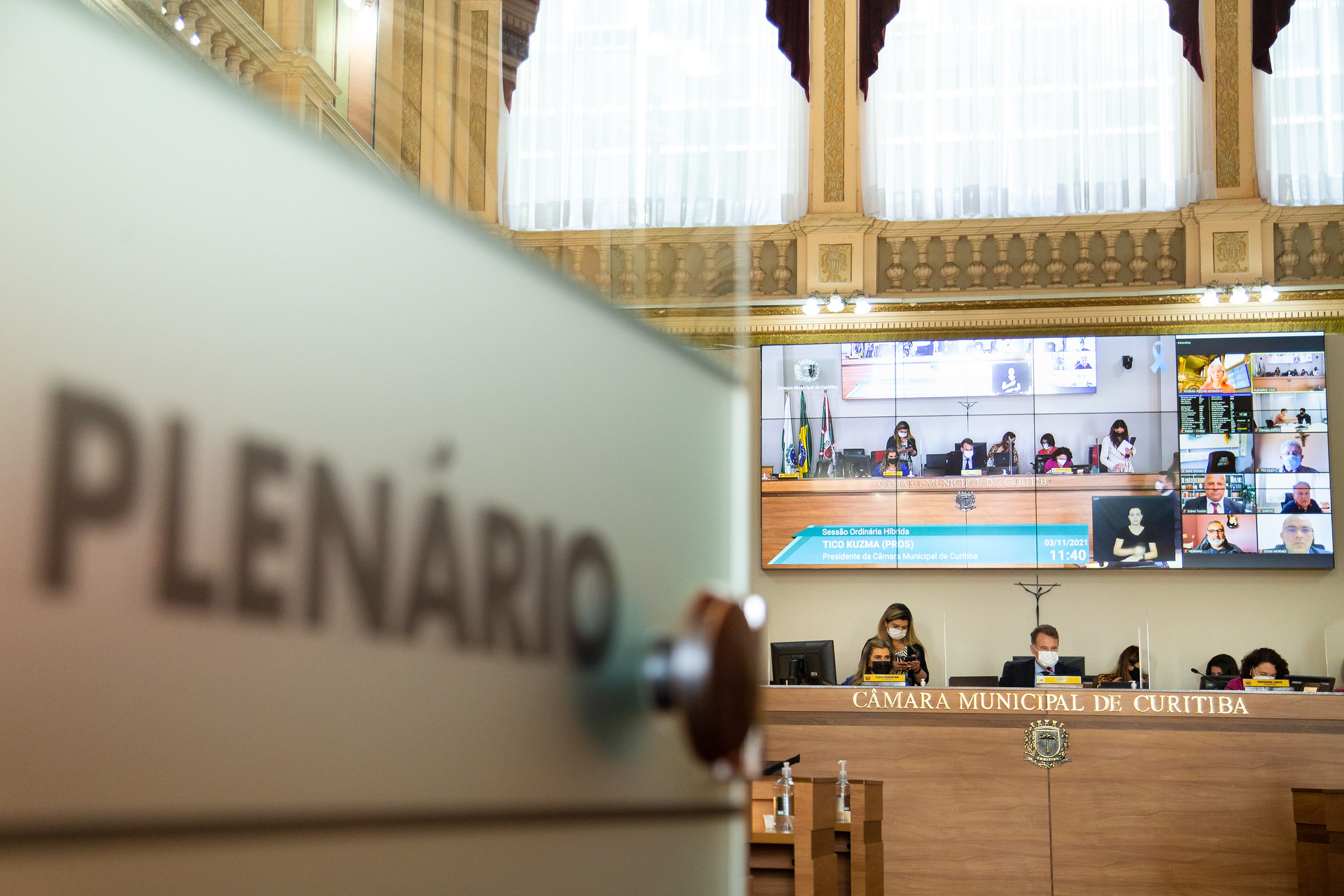 Parcelamento do IPTU 2022 e consumo de bebida na rua têm apoio dos vereadores