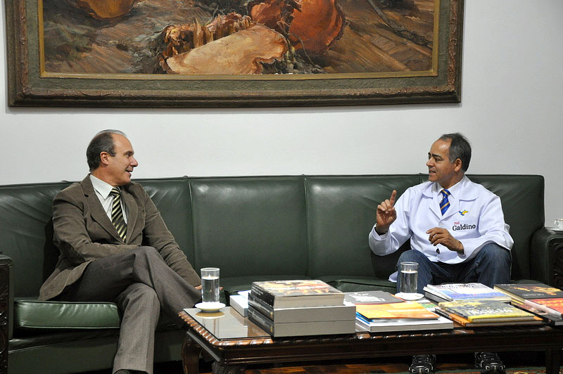 Parceria reforça recurso para reforma da UFPR 