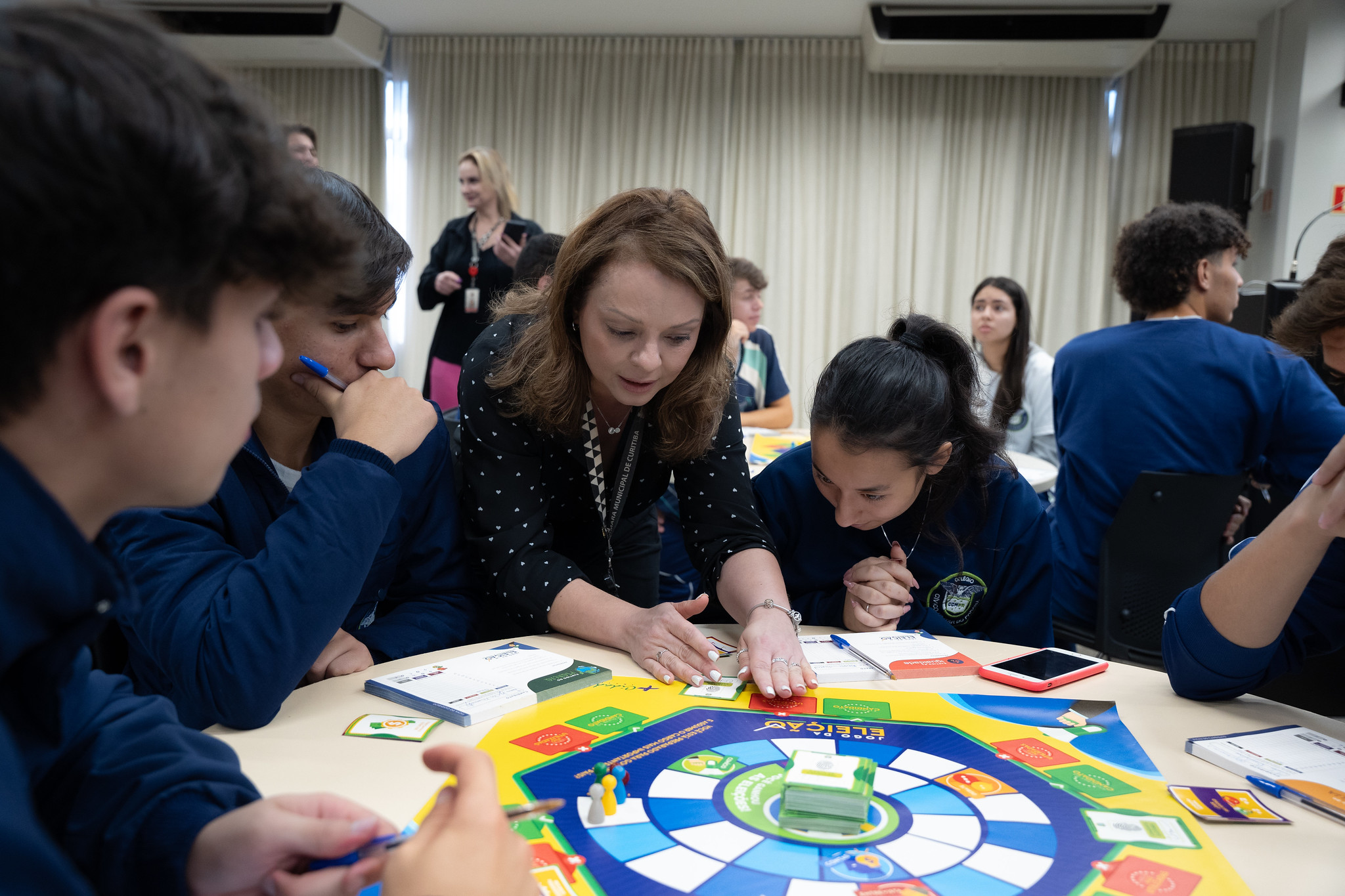 Parlamento Jovem: vereadores mirins da 6ª edição participam de sessão simulada