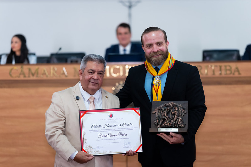 Pastor David Chaxim recebe título de cidadão honorário de Curitiba