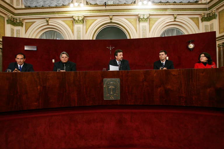 Pastor recebe título de cidadão honorário 