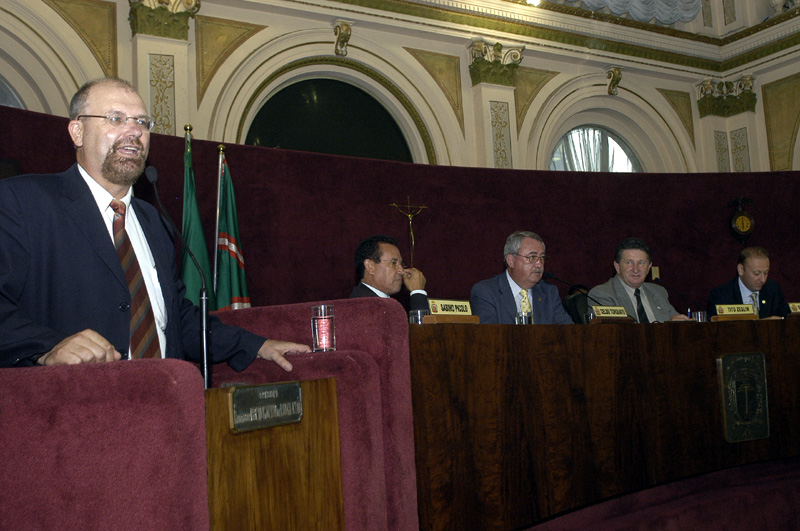 Pedetista apóia decisão do PSDB 