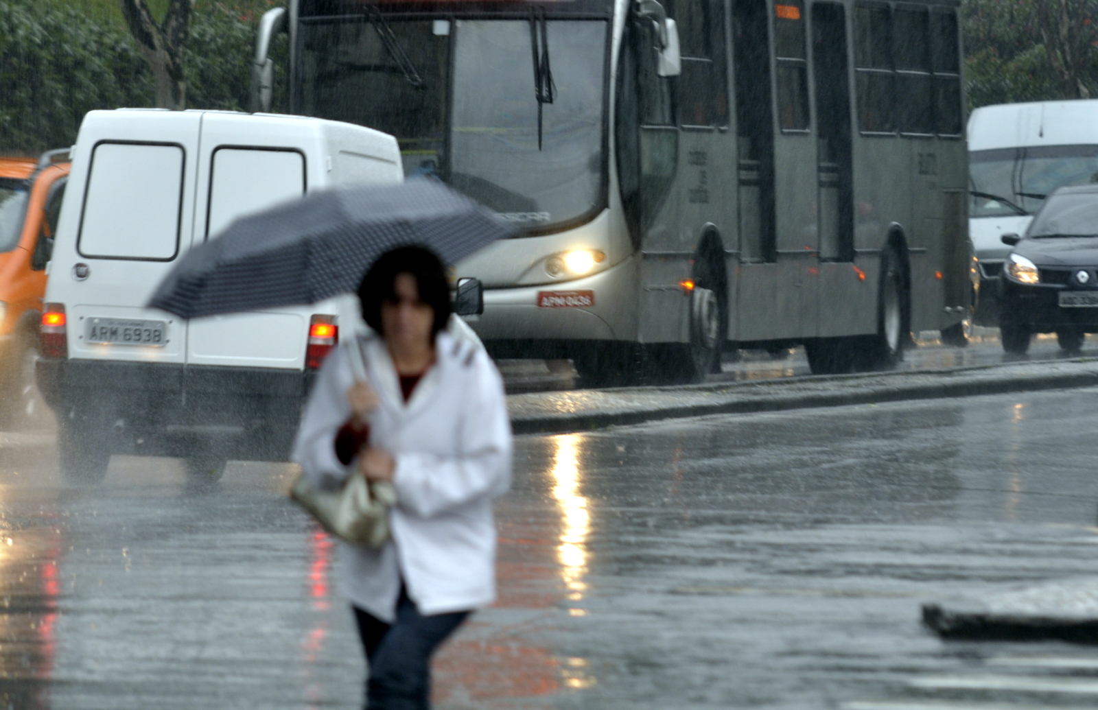 Pedido levantamento oficial sobre enchentes 