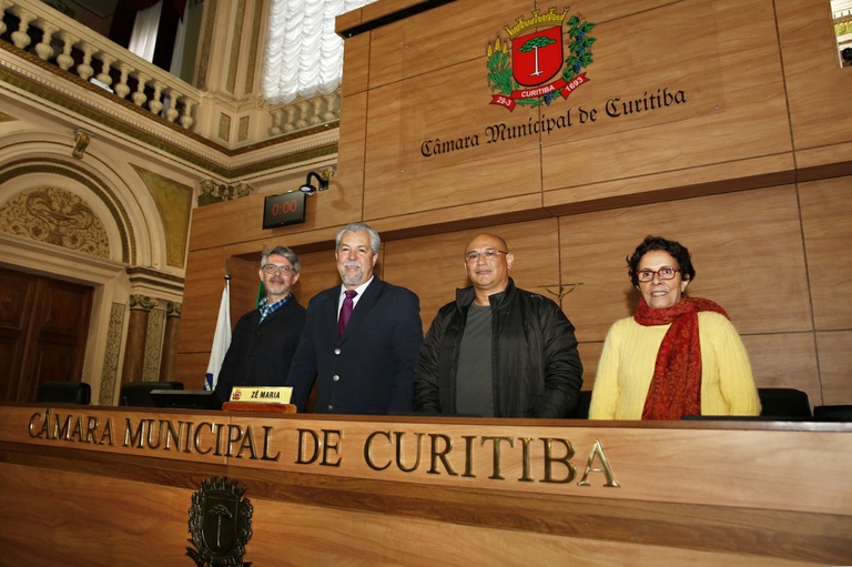Pesquisador espanhol estuda síndrome pós-pólio em Curitiba 