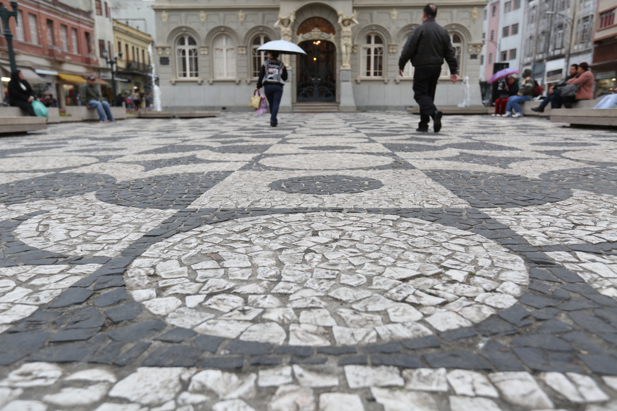 Plano Diretor de Drenagem está sob revisão, diz Prefeitura