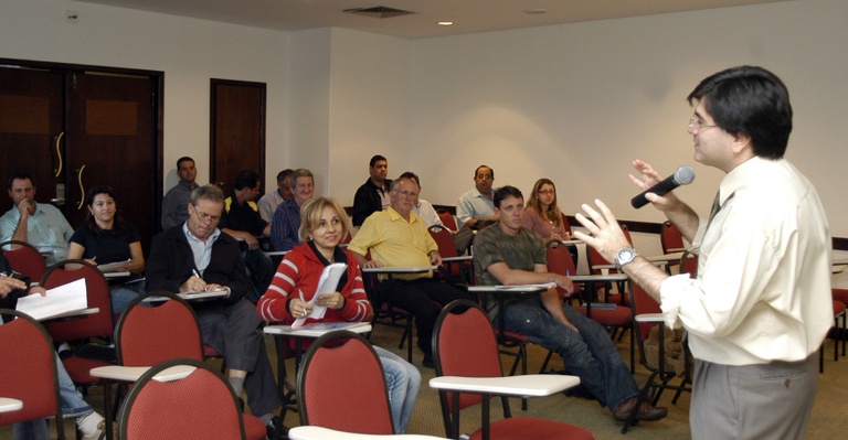 Plano plurianual é tema de curso 