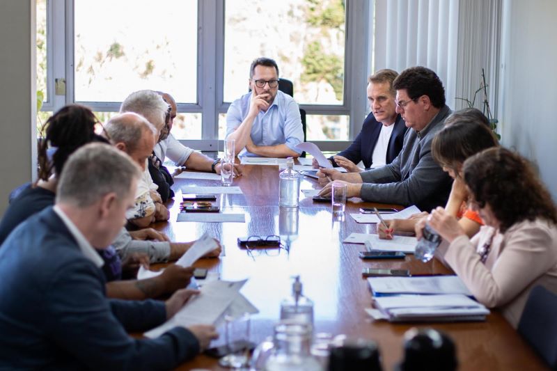 Planos de carreira de Curitiba terão R$ 30 milhões da CMC