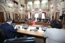 Plenário confirma política antidrogas e outros 5 projetos