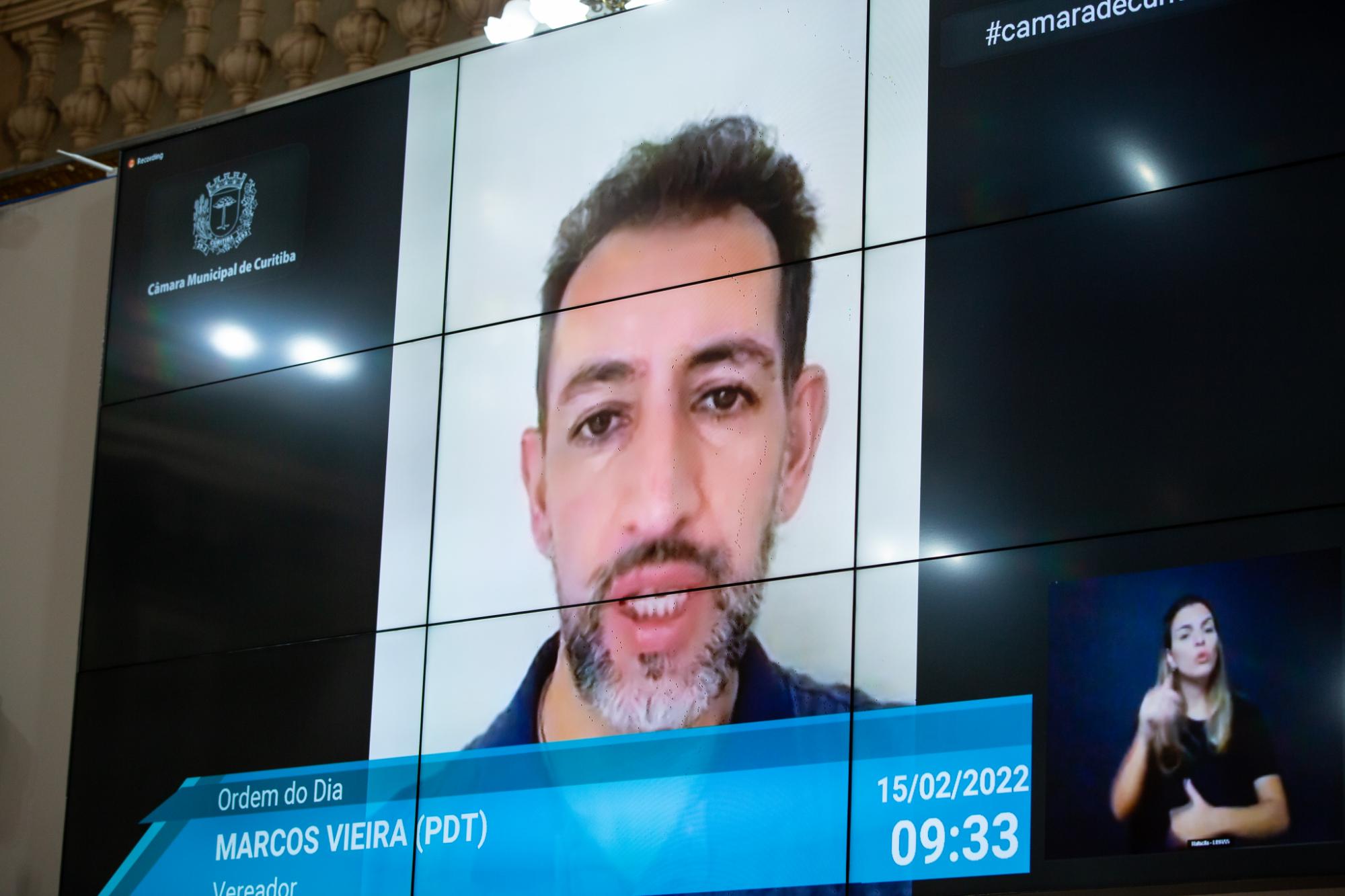 Plenário confirma proposta para reforçar direitos da mulher 