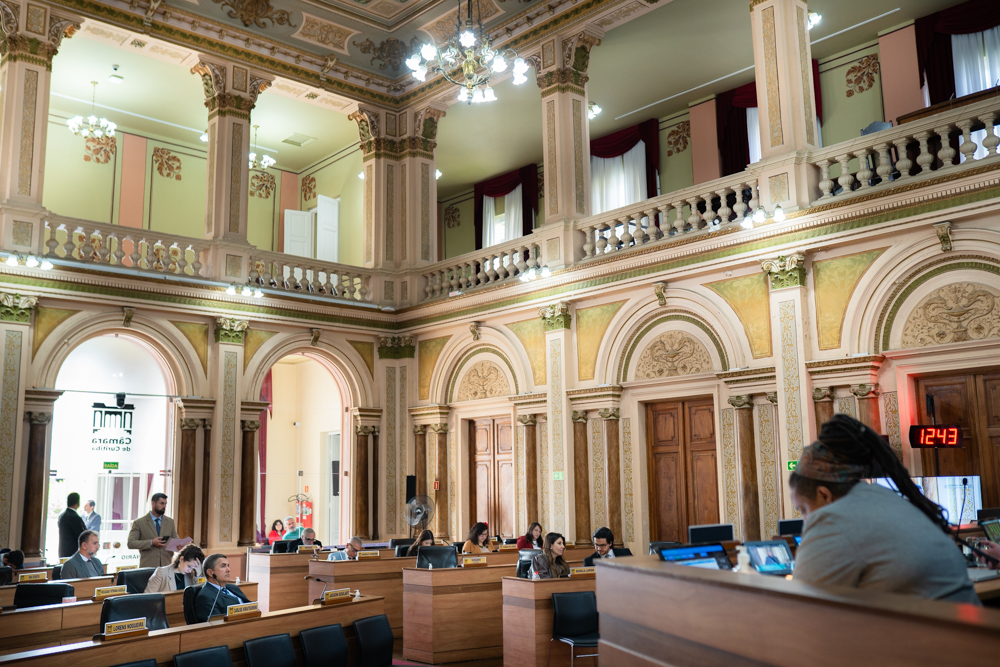 Plenário confirma venda direta de lote público no Uberaba