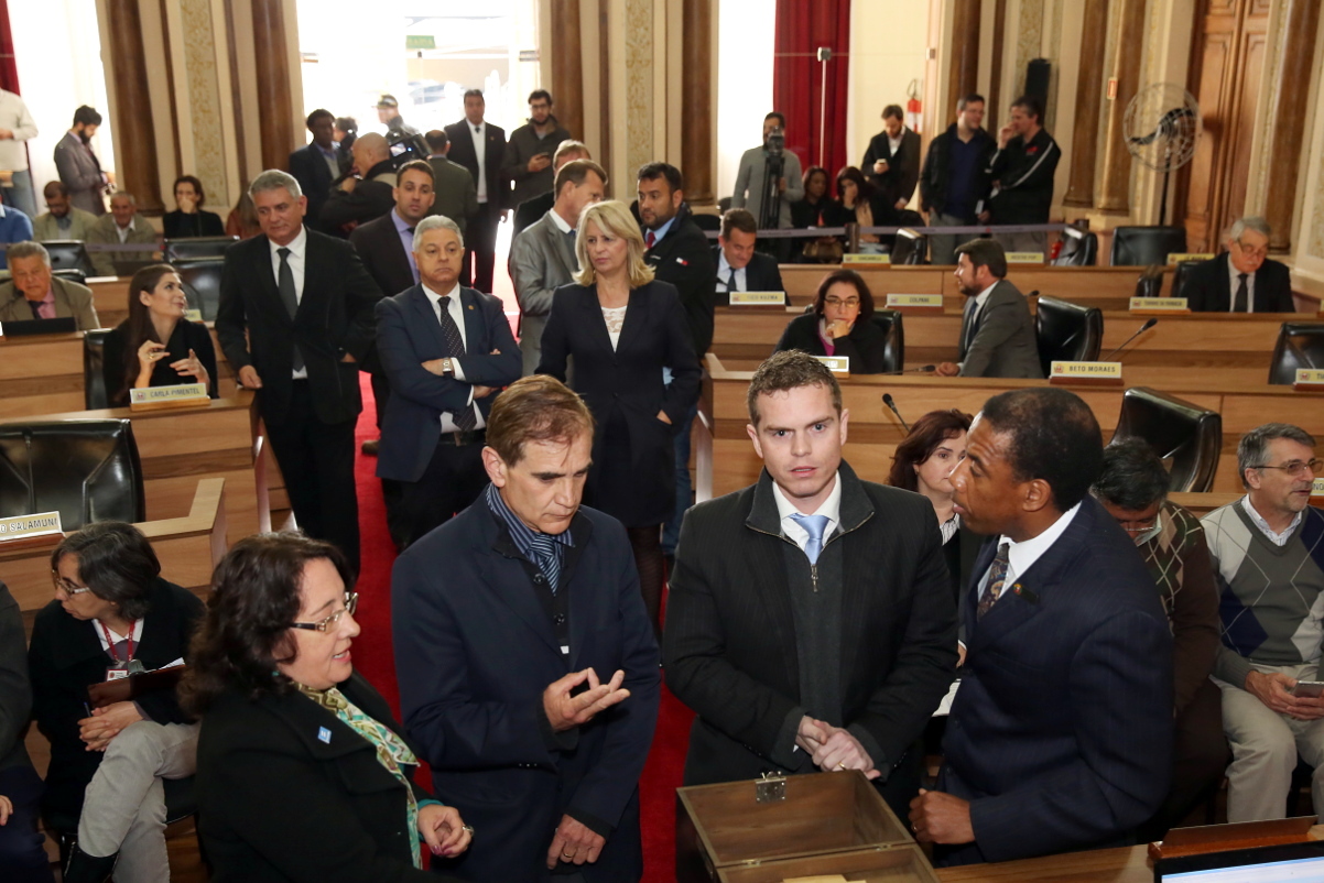 Plenário da Câmara acata processo de cassação contra vereador