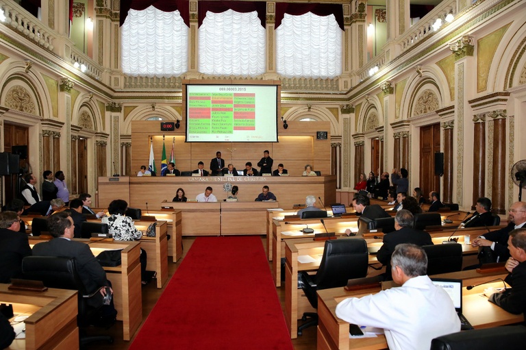 Plenário decide não alterar regras do rodízio das funerárias