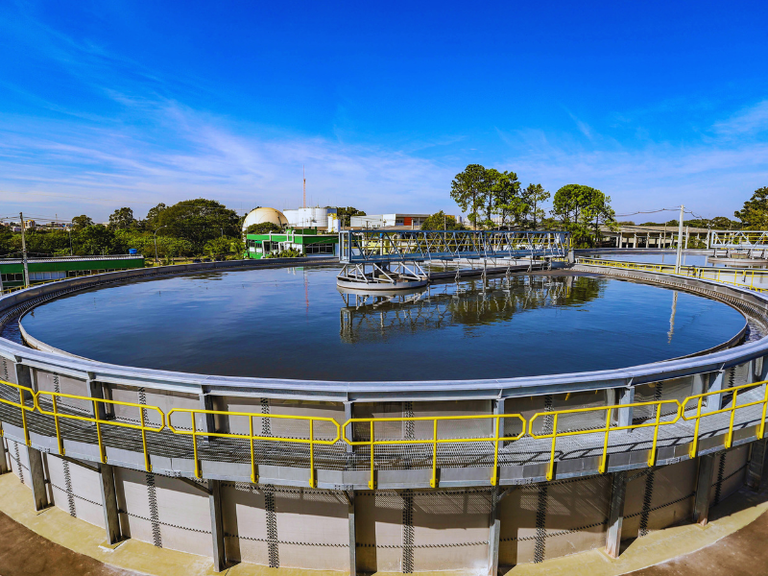 Plenário vota aportes da Sanepar para Curitiba e Festival da Coxinha