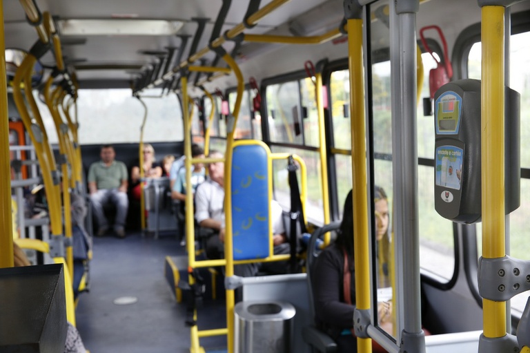 Plenário vota isenção a ostomizados no transporte coletivo